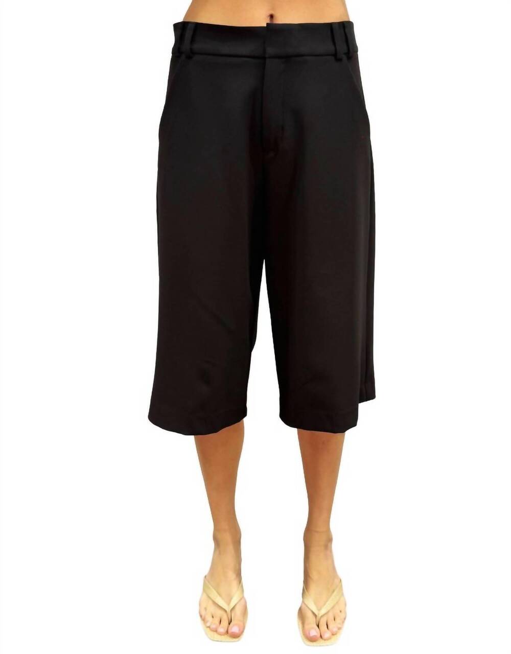NEW DREW cally italian bi-stretch bermuda pant in black